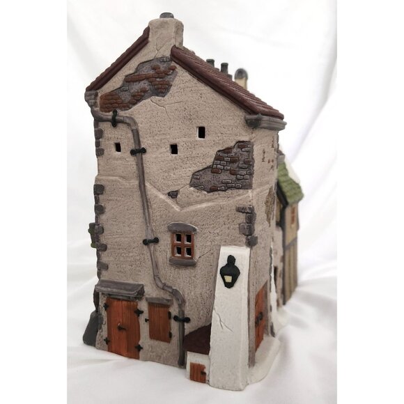 Dept 56 FAGIN'S HIDE-A-WAY Oliver Twist Dickens Christmas Village building 55522 - Picture 6 of 9